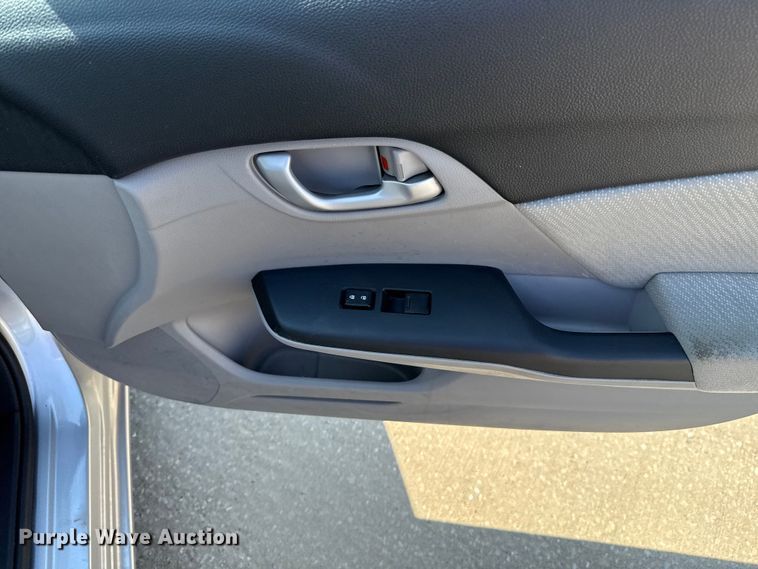 image for item EU2057 2013 Honda Civic 