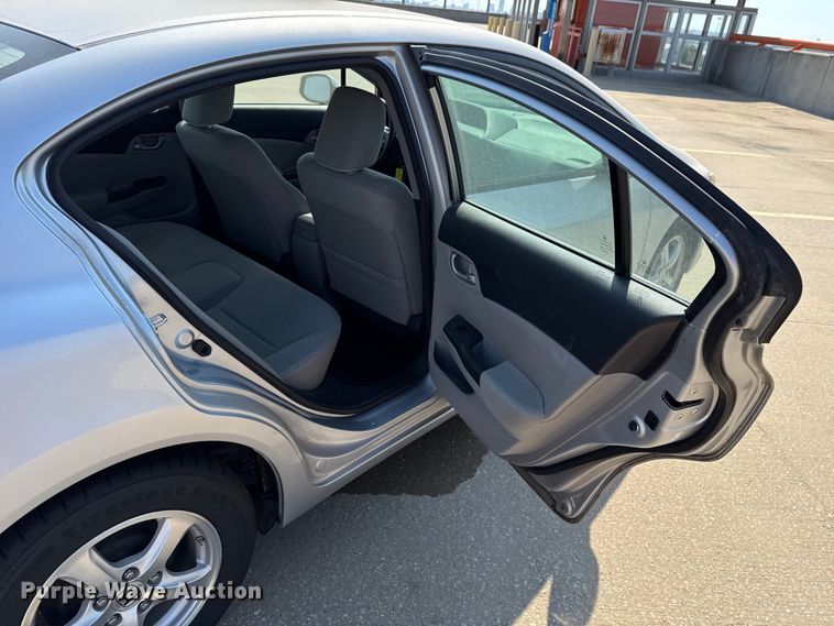 image for item EU2057 2013 Honda Civic 