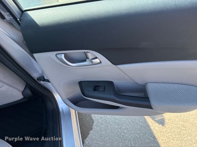 image for item EU2057 2013 Honda Civic 