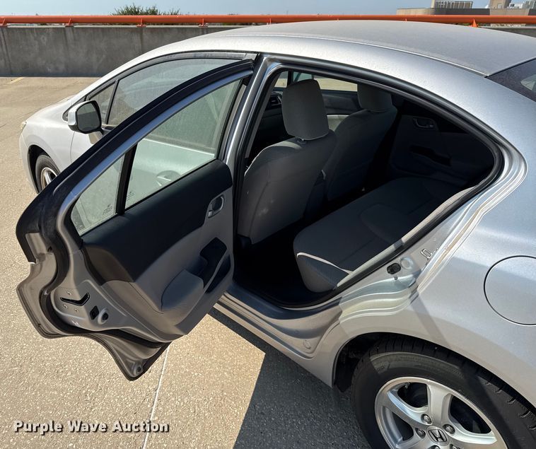 image for item EU2057 2013 Honda Civic 