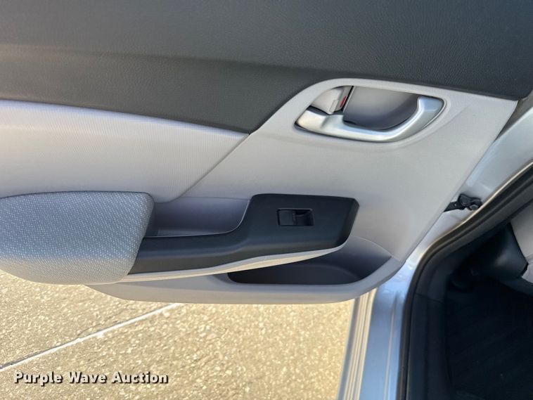 image for item EU2057 2013 Honda Civic 