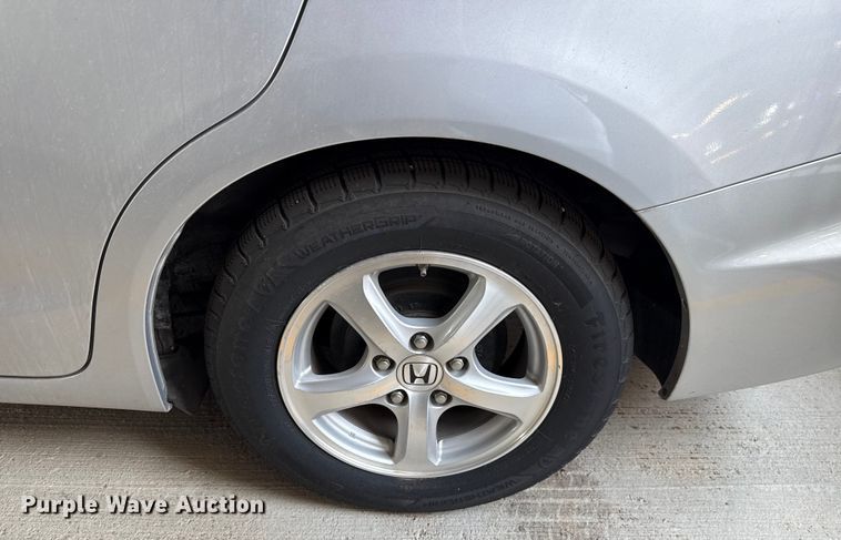 image for item EU2057 2013 Honda Civic 