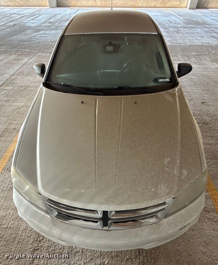 image for item EU2060 2011 Dodge Avenger 