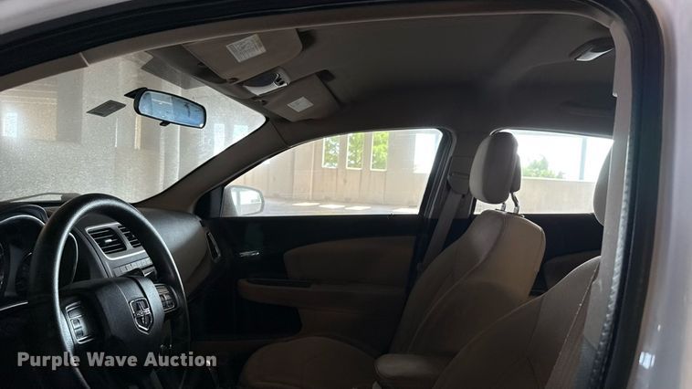 image for item EU2060 2011 Dodge Avenger 