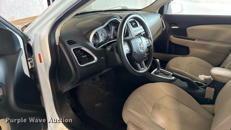 image for item EU2060 2011 Dodge Avenger 