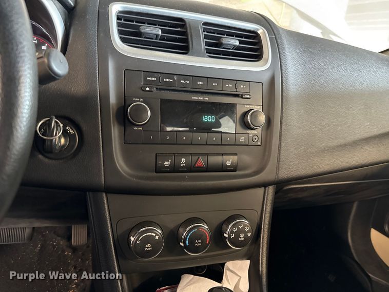 image for item EU2060 2011 Dodge Avenger 