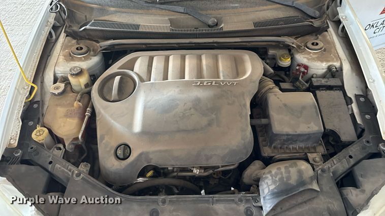 image for item EU2060 2011 Dodge Avenger 