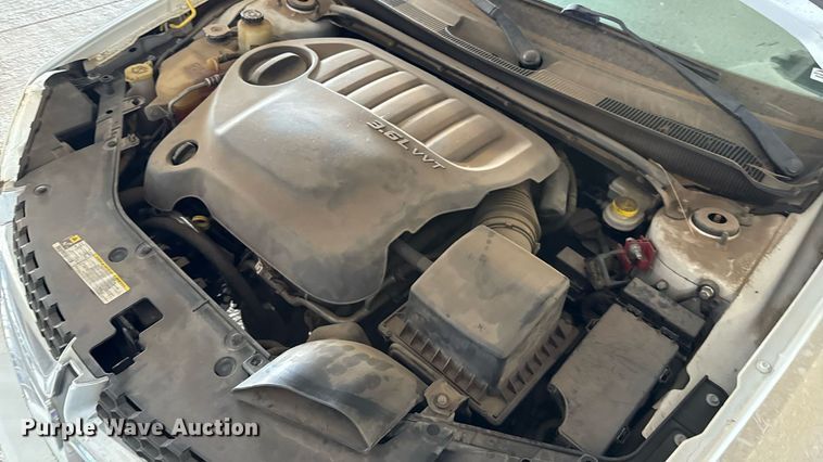 image for item EU2060 2011 Dodge Avenger 