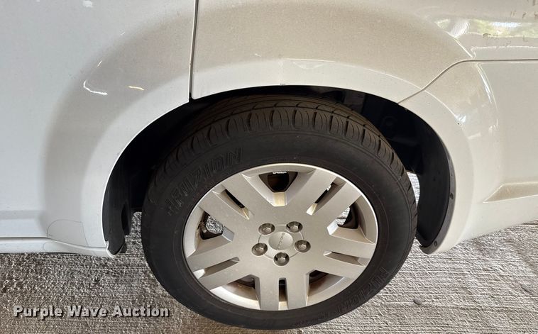 image for item EU2060 2011 Dodge Avenger 