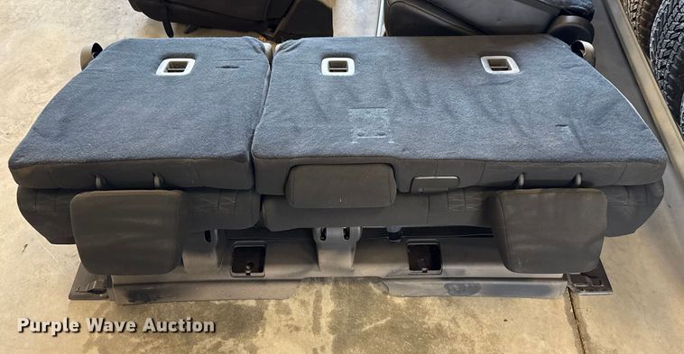 image for item EU2104 (28) automotive seats