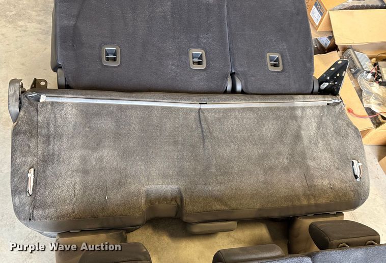 image for item EU2104 (28) automotive seats