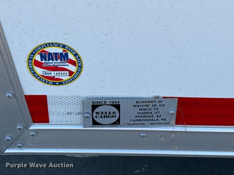 image for item EU2147 2005 Wells Cargo Inc CVG3425 enclosed cargo trailer