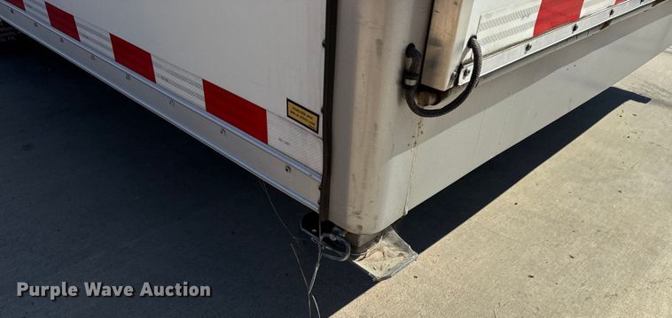 image for item EU2147 2005 Wells Cargo Inc CVG3425 enclosed cargo trailer