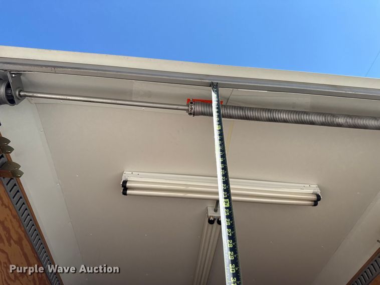 image for item EU2147 2005 Wells Cargo Inc CVG3425 enclosed cargo trailer