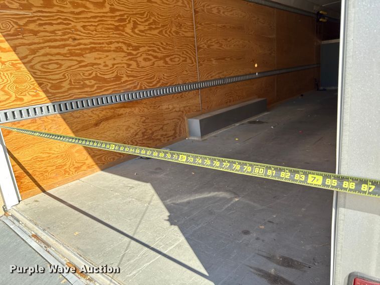 image for item EU2147 2005 Wells Cargo Inc CVG3425 enclosed cargo trailer