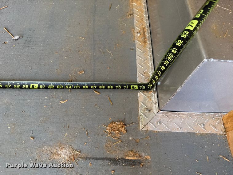 image for item EU2147 2005 Wells Cargo Inc CVG3425 enclosed cargo trailer