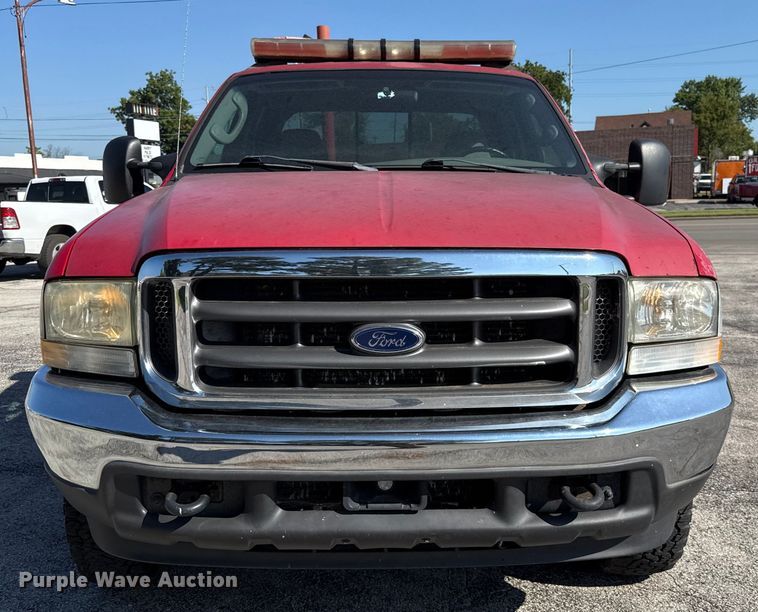 image for item EU2148 2004 Ford F350 Super Duty  Crew Cab pickup truck