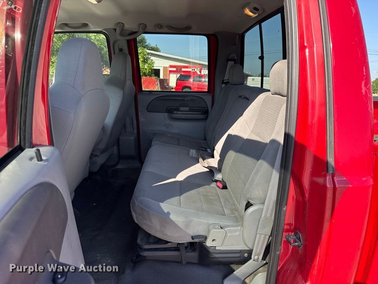 image for item EU2148 2004 Ford F350 Super Duty  Crew Cab pickup truck