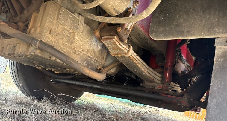 image for item EU2150 1997 Pierce Manufacturing Quantum pumper fire truck