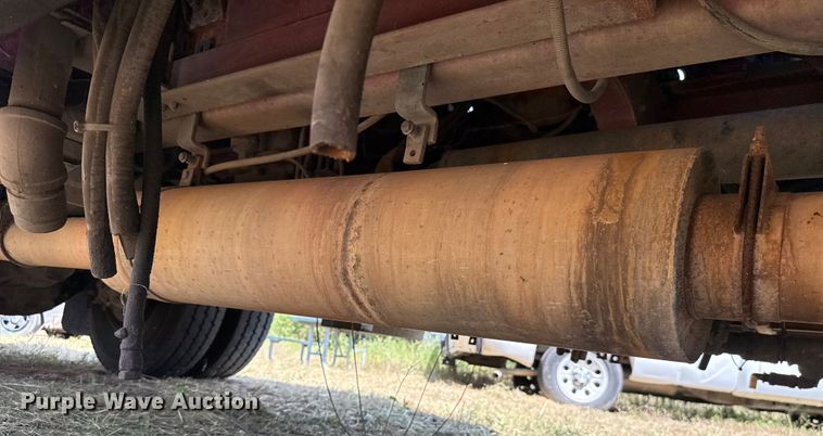 image for item EU2150 1997 Pierce Manufacturing Quantum pumper fire truck