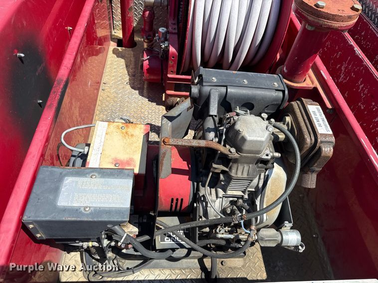 image for item EU2150 1997 Pierce Manufacturing Quantum pumper fire truck