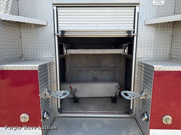 image for item EU2150 1997 Pierce Manufacturing Quantum pumper fire truck