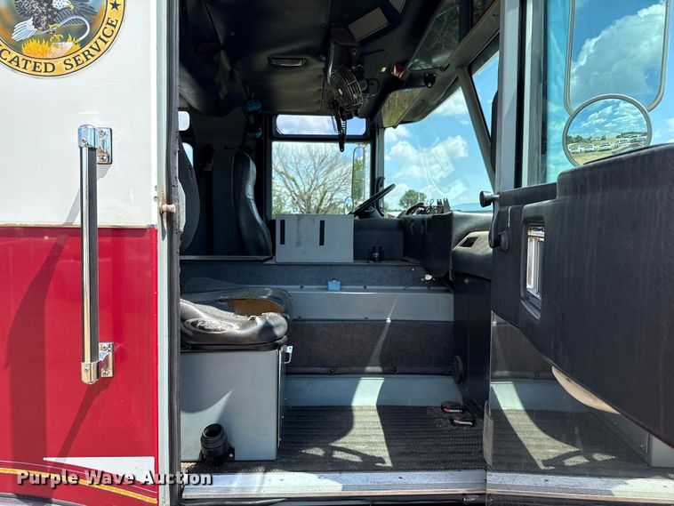 image for item EU2150 1997 Pierce Manufacturing Quantum pumper fire truck