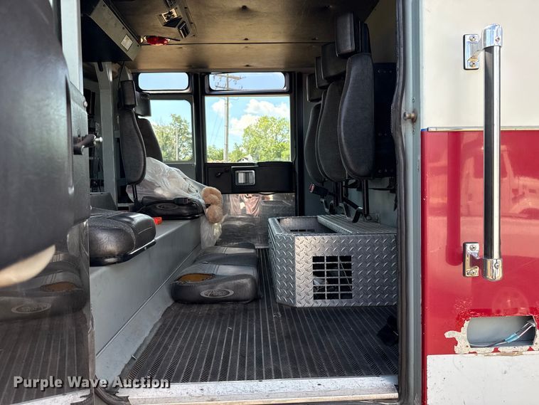 image for item EU2150 1997 Pierce Manufacturing Quantum pumper fire truck