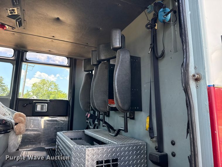 image for item EU2150 1997 Pierce Manufacturing Quantum pumper fire truck