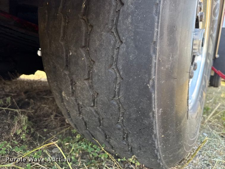 image for item EU2150 1997 Pierce Manufacturing Quantum pumper fire truck