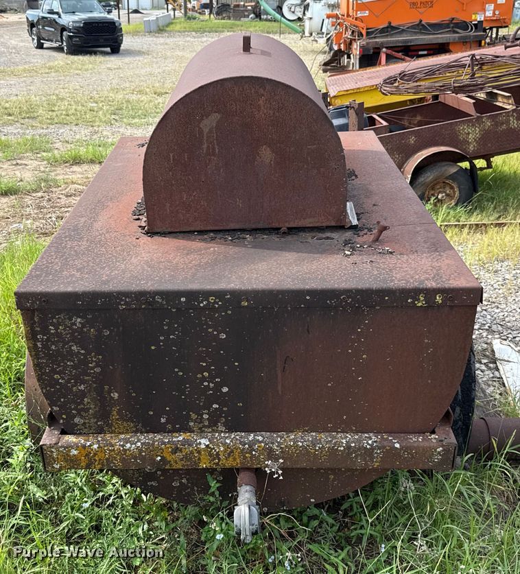 image for item EU3574 Rocco 225 pot hole patcher 