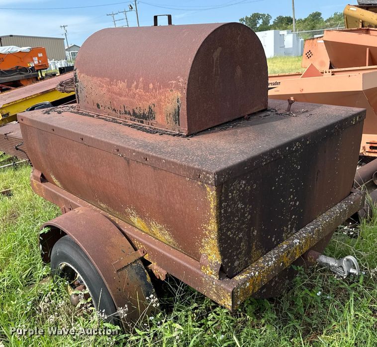 image for item EU3574 Rocco 225 pot hole patcher 