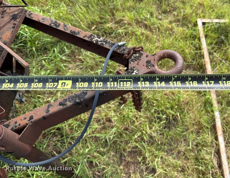 image for item EU3574 Rocco 225 pot hole patcher 