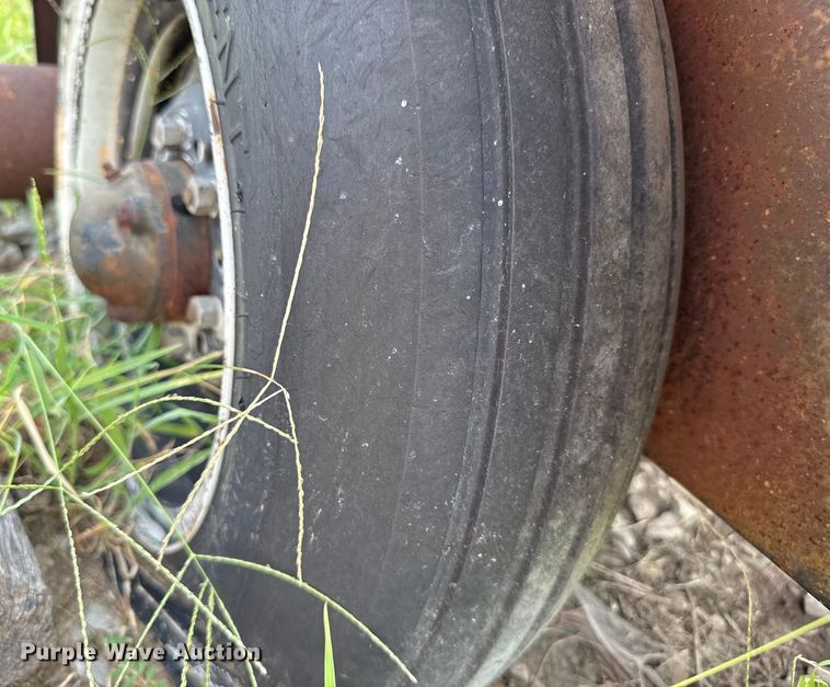 image for item EU3574 Rocco 225 pot hole patcher 