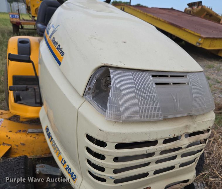 image for item EU3582 Cub Cadet Heavy-Duty LT2042 lawn mower