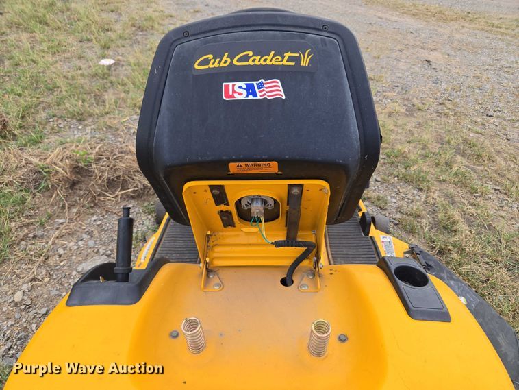 image for item EU3582 Cub Cadet Heavy-Duty LT2042 lawn mower