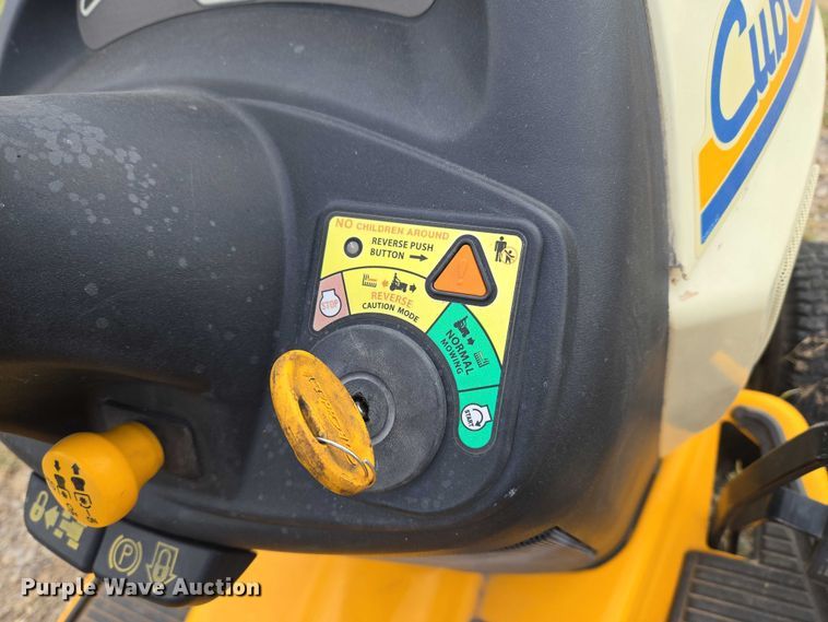 image for item EU3582 Cub Cadet Heavy-Duty LT2042 lawn mower