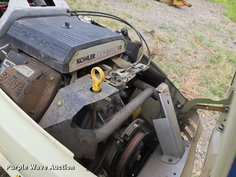 image for item EU3582 Cub Cadet Heavy-Duty LT2042 lawn mower