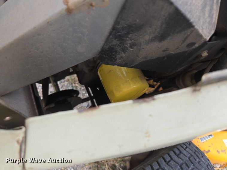 image for item EU3582 Cub Cadet Heavy-Duty LT2042 lawn mower