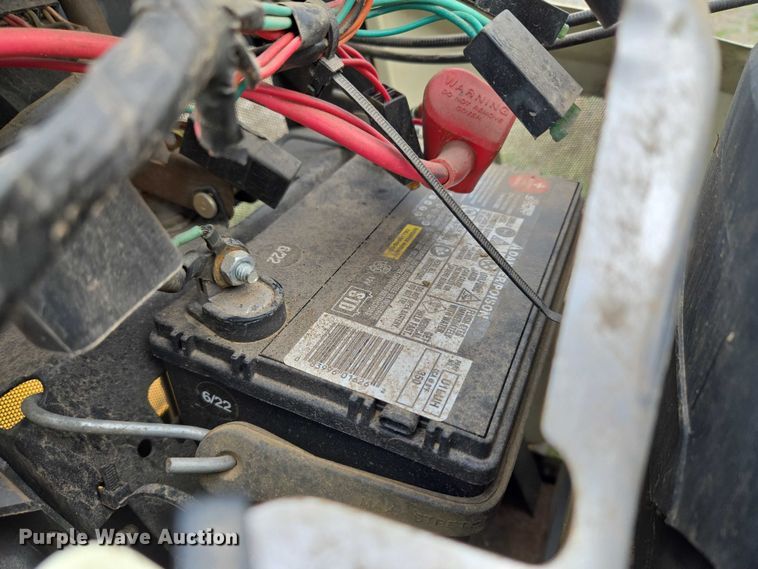 image for item EU3582 Cub Cadet Heavy-Duty LT2042 lawn mower