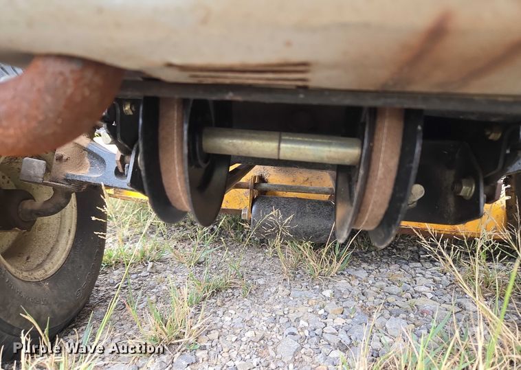 image for item EU3582 Cub Cadet Heavy-Duty LT2042 lawn mower