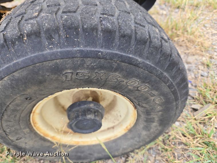 image for item EU3582 Cub Cadet Heavy-Duty LT2042 lawn mower