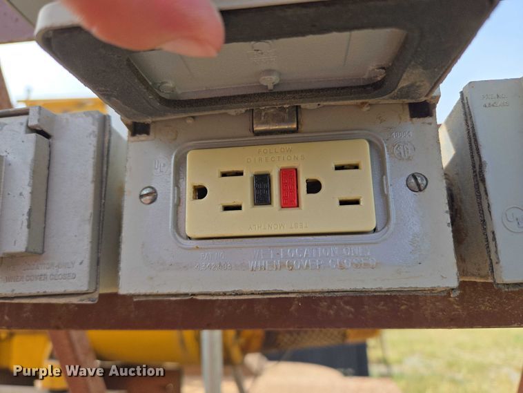 image for item EU3583 Hol-Car GS-107-AC generator