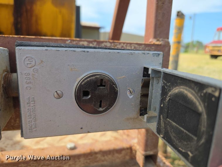 image for item EU3583 Hol-Car GS-107-AC generator