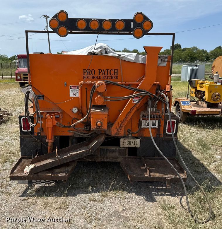 image for item EU3586 HD Industries TM 415-80 pothole patcher