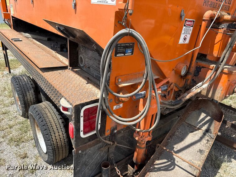 image for item EU3586 HD Industries TM 415-80 pothole patcher