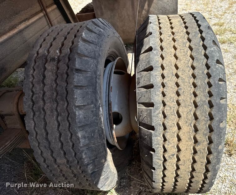 image for item EU3586 HD Industries TM 415-80 pothole patcher