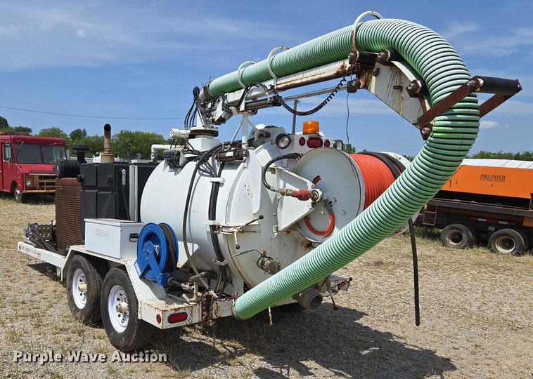 image for item EU3587 Vacuum trailer