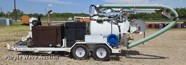 image for item EU3587 Vacuum trailer