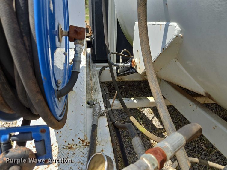 image for item EU3587 Vacuum trailer